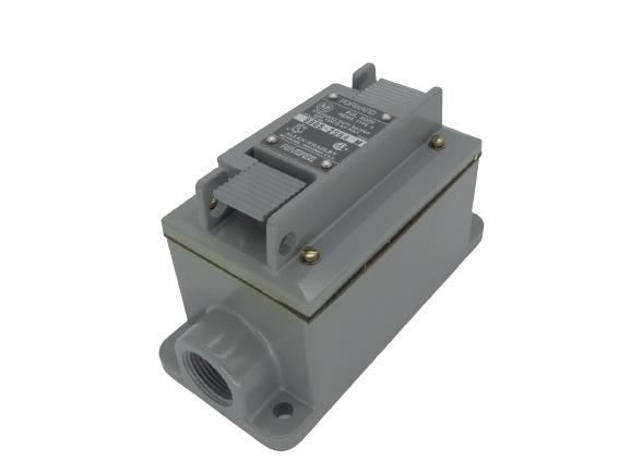 ALLEN BRADLEY 800S-2SB4