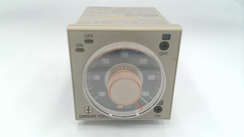 OMRON H3CR-F8-300