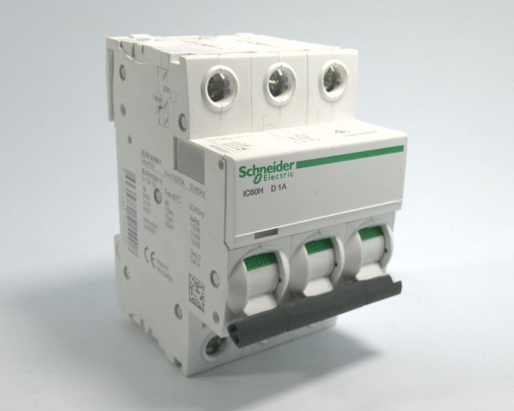 SCHNEIDER ELECTRIC A9F55301