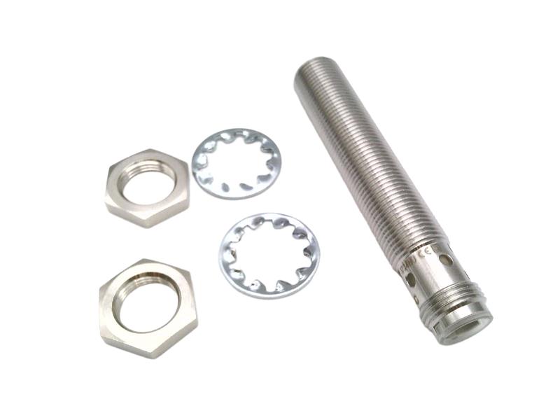 BALLUFF BES 516-325-G-S4-C