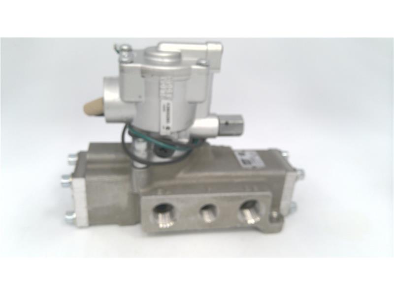 L7053380453 by PARKER