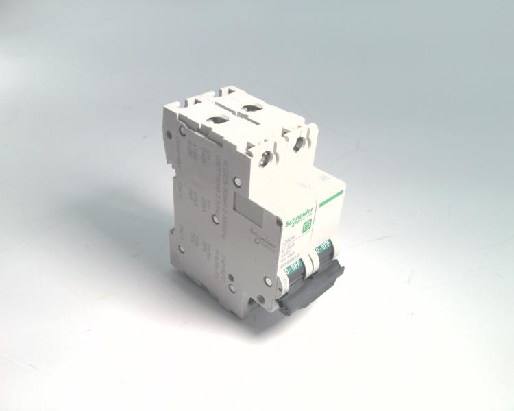 SCHNEIDER ELECTRIC M9F11220