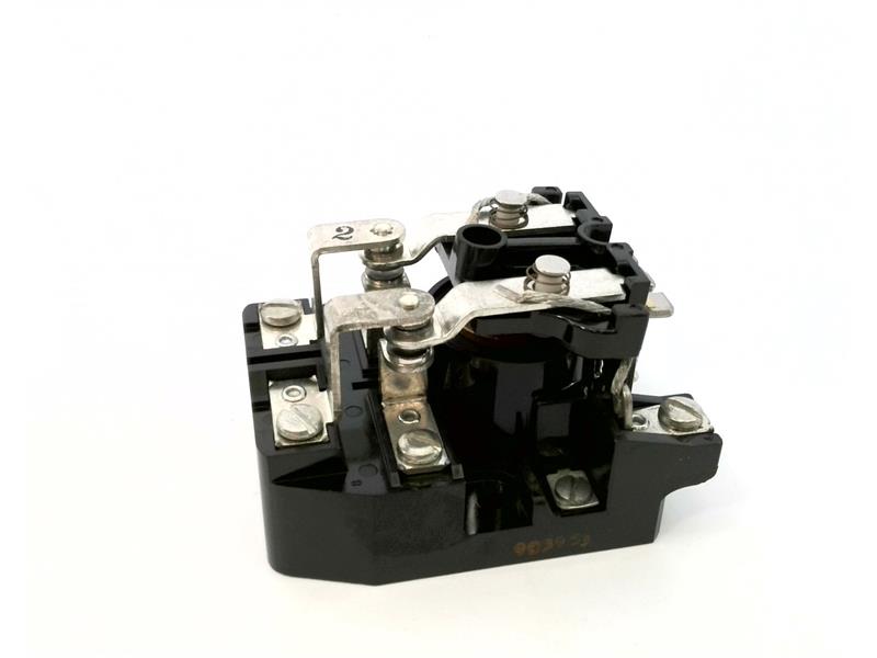 TE CONNECTIVITY PRD11AY0-24V