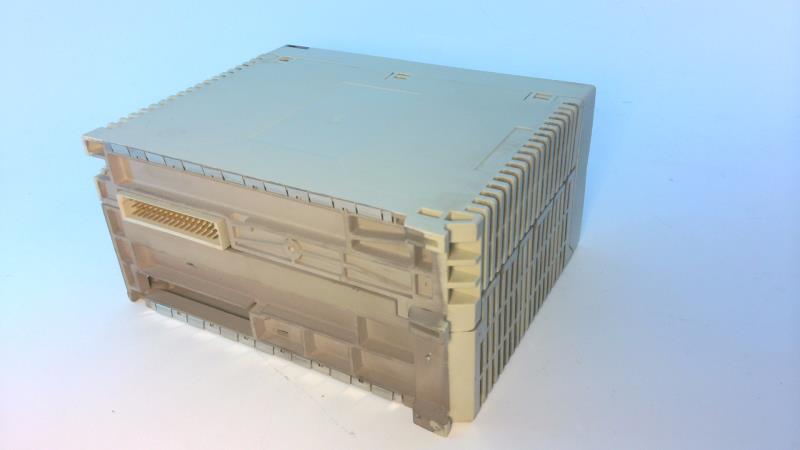 SCHNEIDER ELECTRIC TSXP57203MR