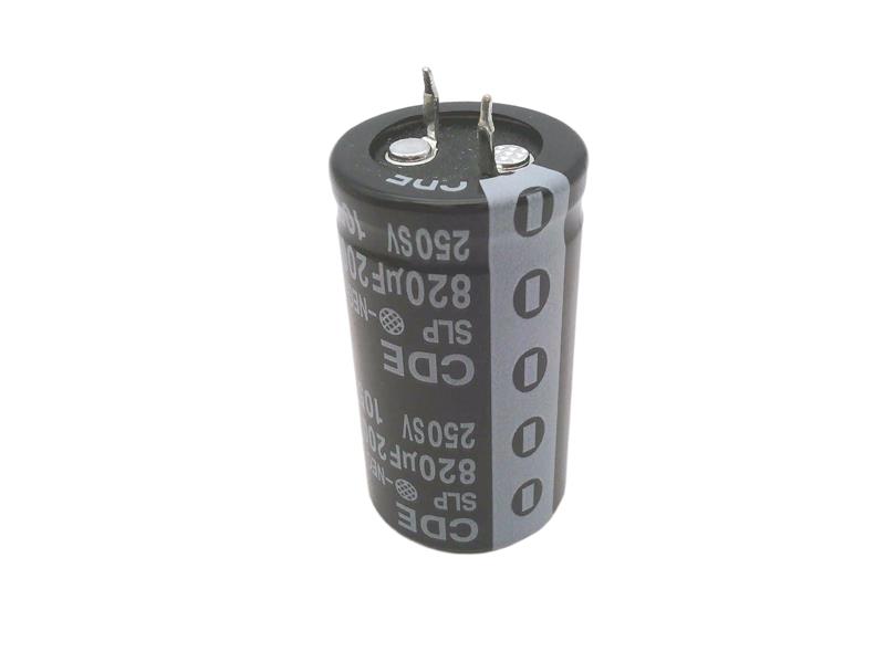 CORNELL DUBILIER SLP821M200C4P3