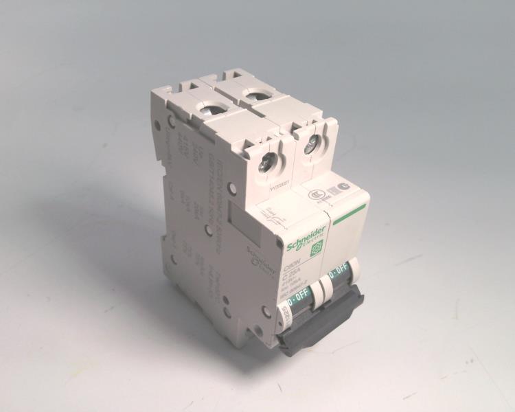 SCHNEIDER ELECTRIC M9F11225