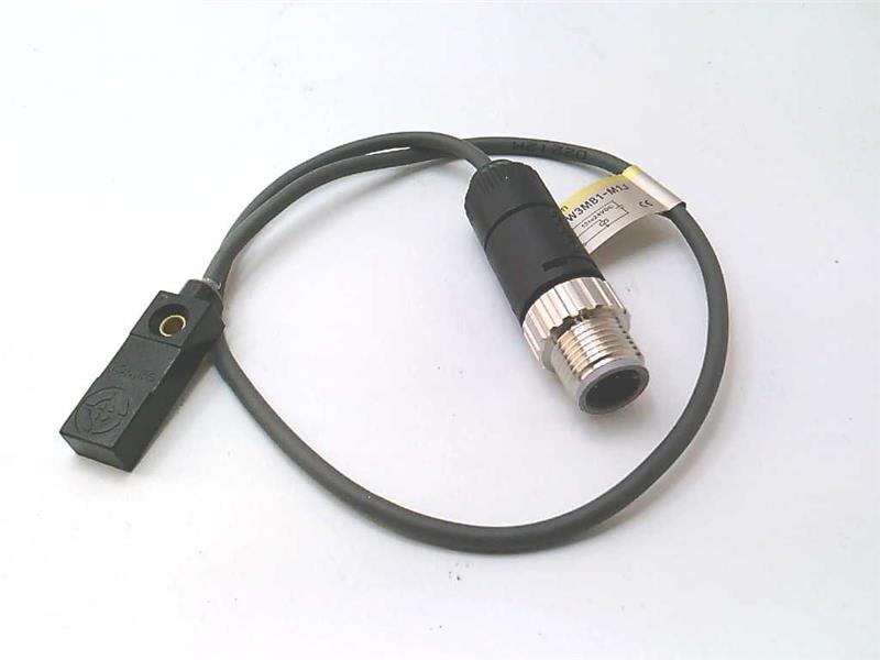 OMRON TL-W3MB1-M1J 0.3M