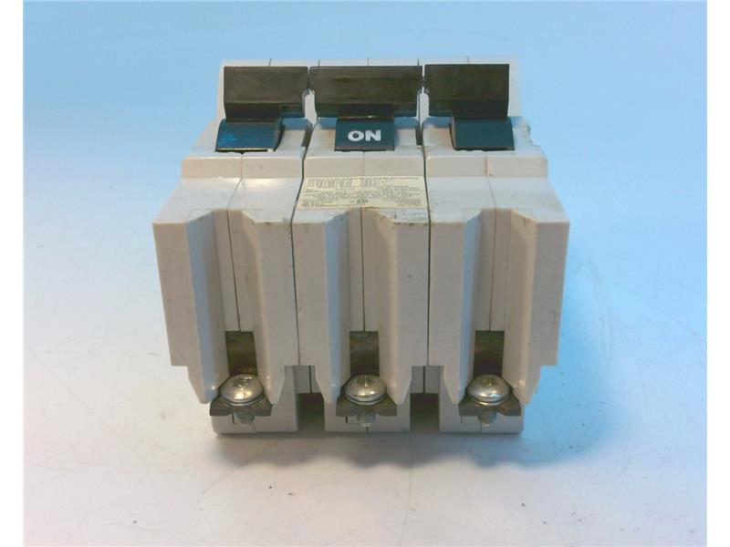 SCHNEIDER ELECTRIC NB320