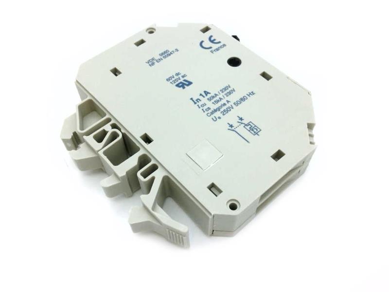 SCHNEIDER ELECTRIC GB2CD06