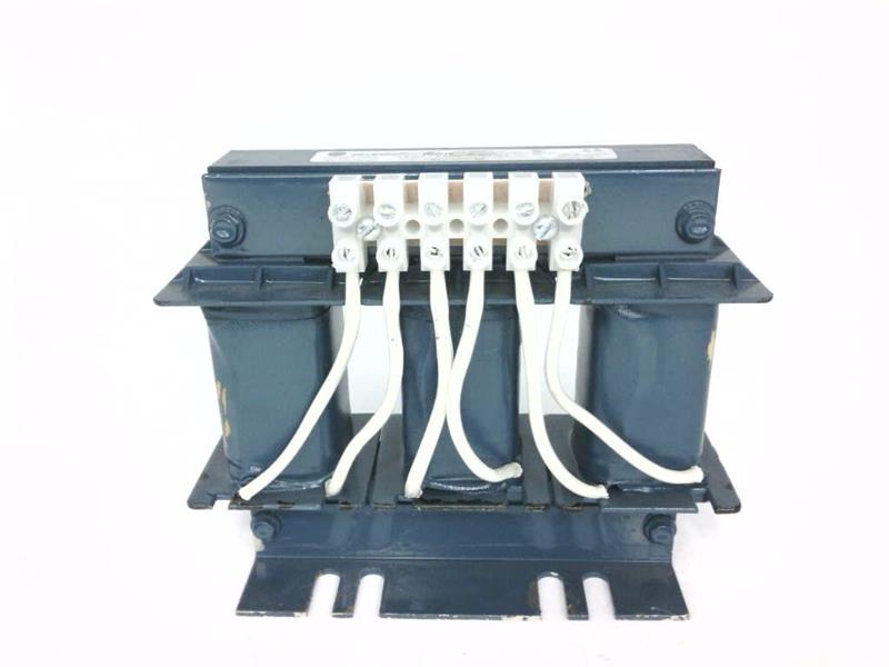 ALLEN BRADLEY 1321-3R8-A