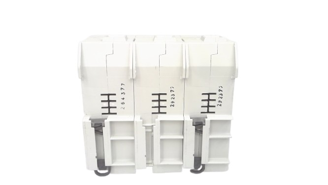 ALLEN BRADLEY 1492-FB3J60-L