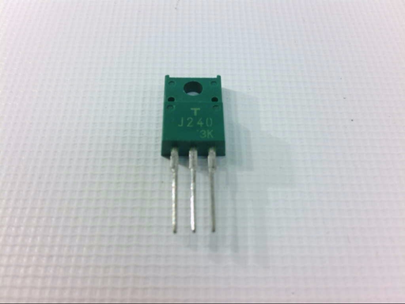 TOSHIBA 2SJ240