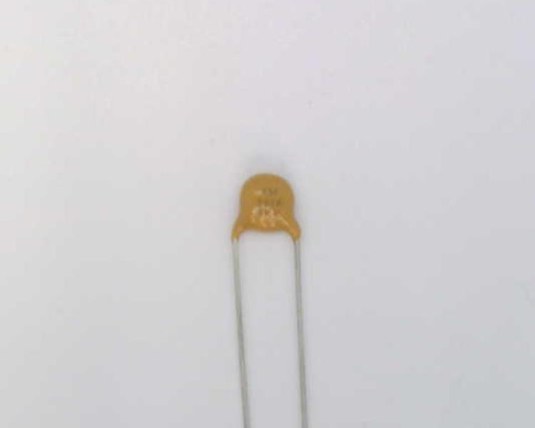 VISHAY F221K25Y5RN6UK5R