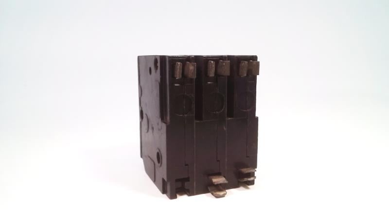 SCHNEIDER ELECTRIC QO3040CP