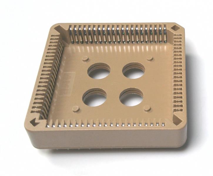 TE CONNECTIVITY 1-822473-7