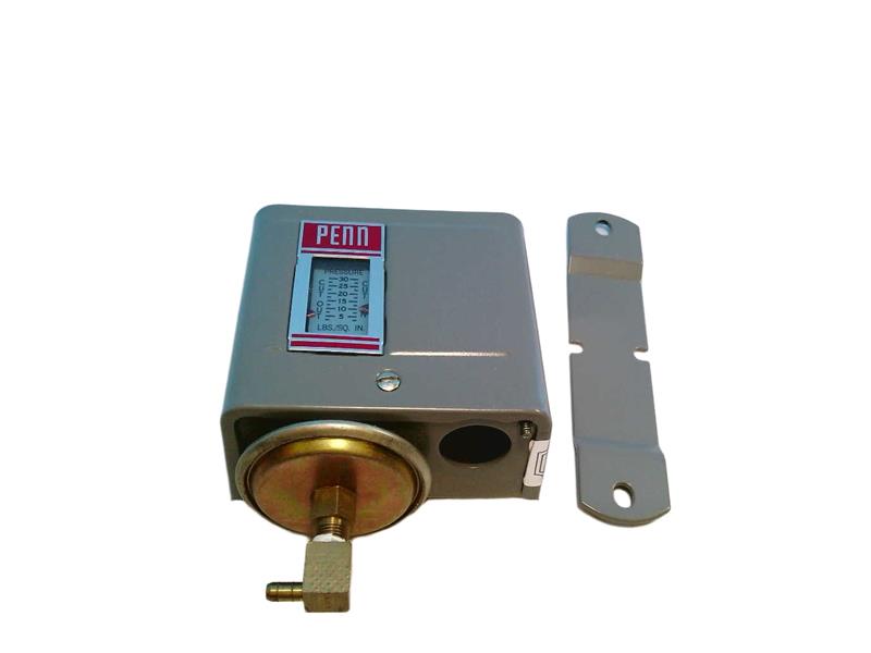 JOHNSON CONTROLS P67AA-1C