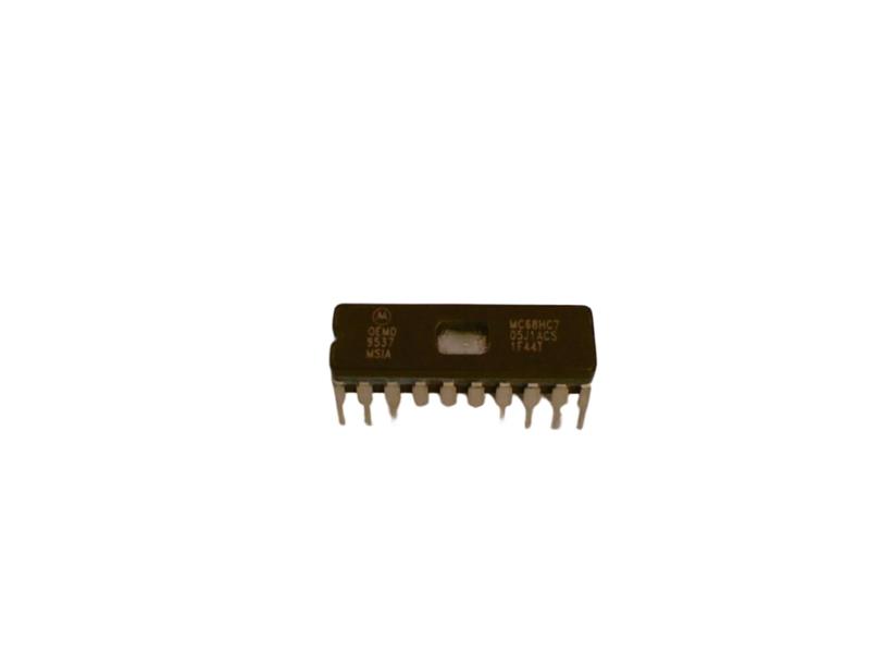 MC68HC705J1ACS by NXP SEMICONDUCTOR