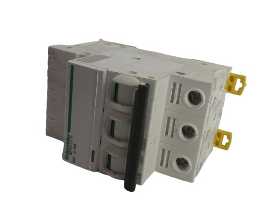 SCHNEIDER ELECTRIC A9F57316