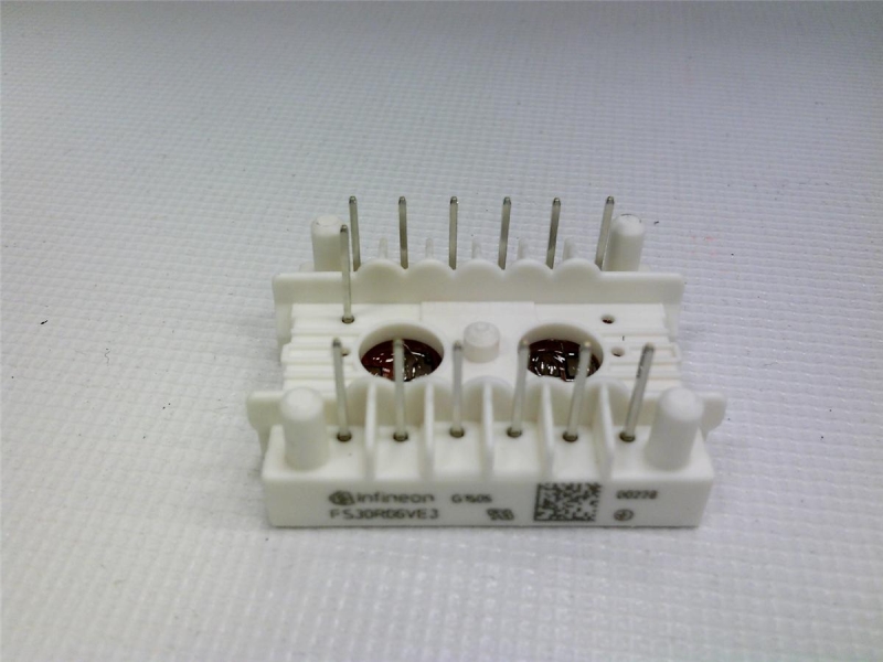 INFINEON FS30R06VE3