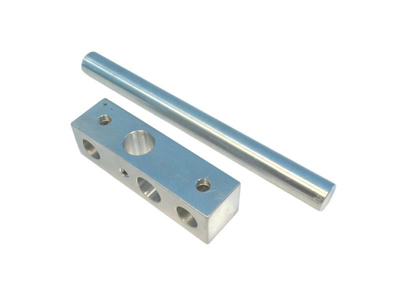 BRKT, OG, EXTR RAIL EXTEN KIT-UE0003 by EFECTOR