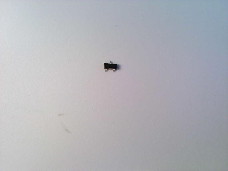 INFINEON SMBT2222AE6327