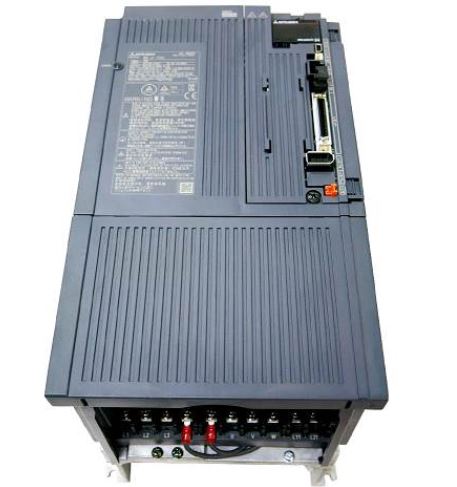 MITSUBISHI MR-J4-700B-KS020