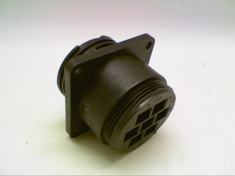 TE CONNECTIVITY 206227-1