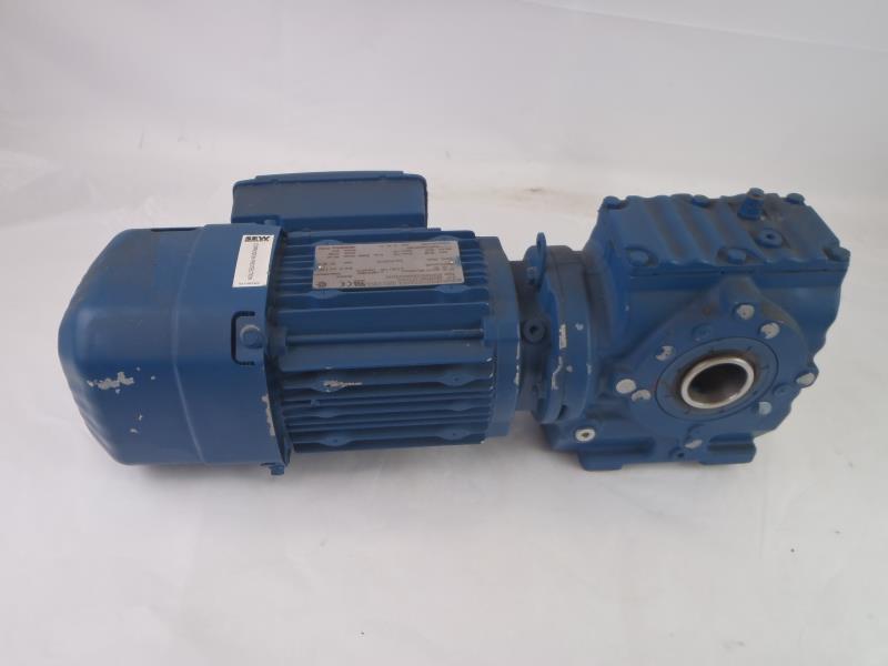 SEW EURODRIVE ST47DRS71M4BE1HR