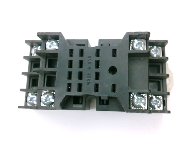 CUSTOM CONNECTOR MT08-PC