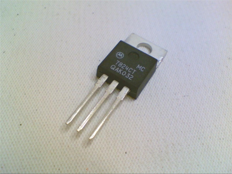 ON SEMICONDUCTOR MC7824CT
