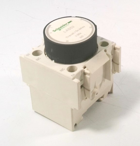 SCHNEIDER ELECTRIC LA9D5017