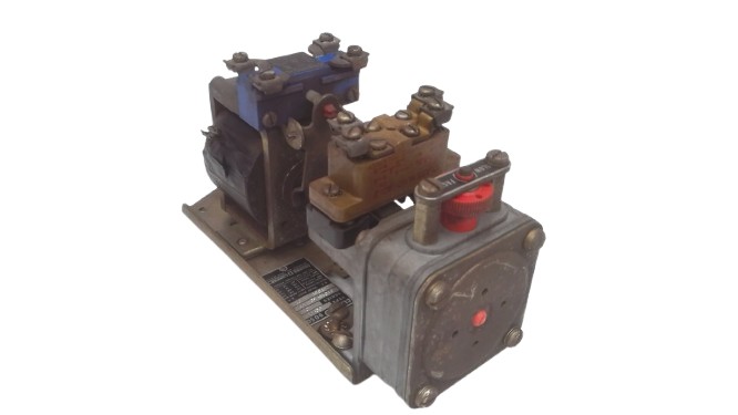 SCHNEIDER ELECTRIC 9050-CO2E-V66