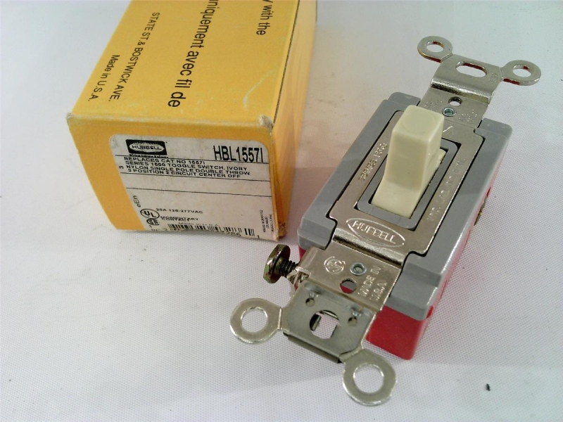 HUBBELL HBL1557I