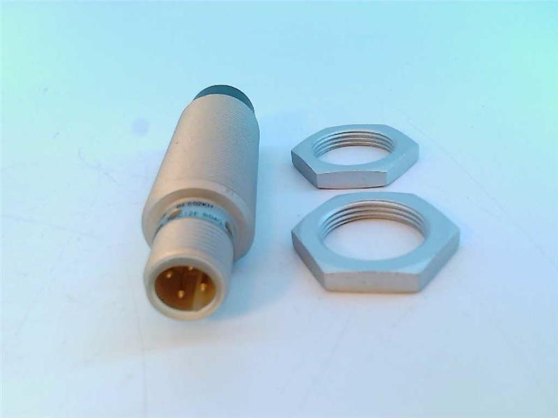 BALLUFF BES M18ML-PSC12E-S04G-W01