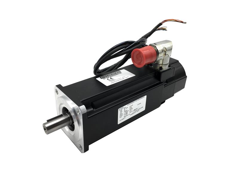 AKM32H-ACS2AB-02 by KOLLMORGEN