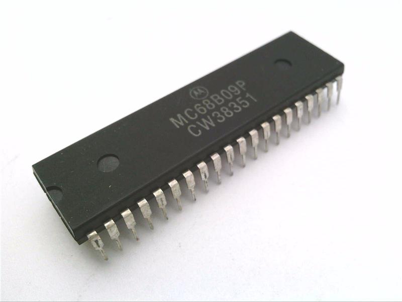 MC68B09P by NXP SEMICONDUCTOR