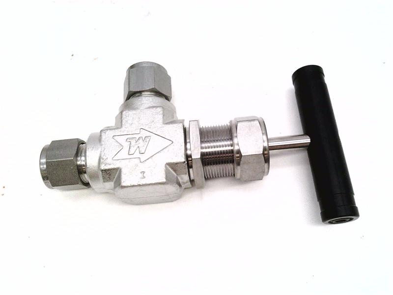 SS-18RS8-A by SWAGELOK