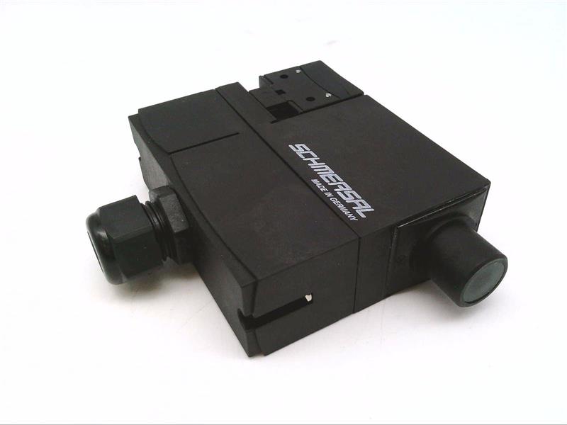 SCHMERSAL AZM 170SK-02ZRK-2197 24VAC/DC