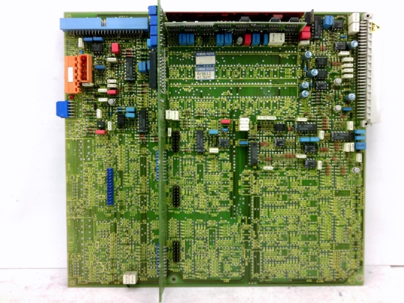 SIEMENS 6SC6100DNA01