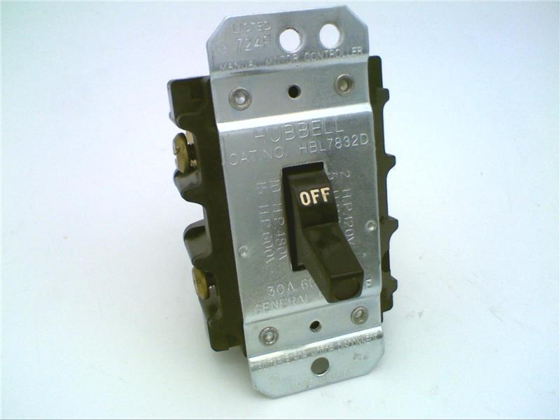 HUBBELL HBL7832D