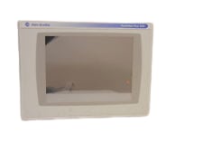 ALLEN BRADLEY 2711P-T10C6D1