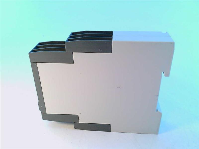 ASEA BROWN BOVERI 1SVR730670R0200