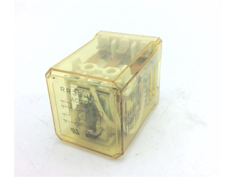 IDEC RR3B-ULAC24V