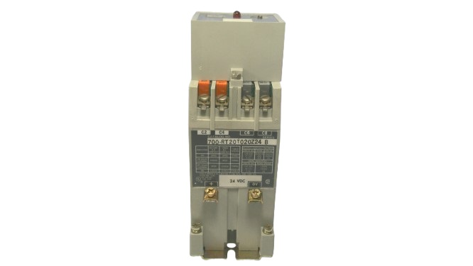 ALLEN BRADLEY 700-RT20T020Z24 