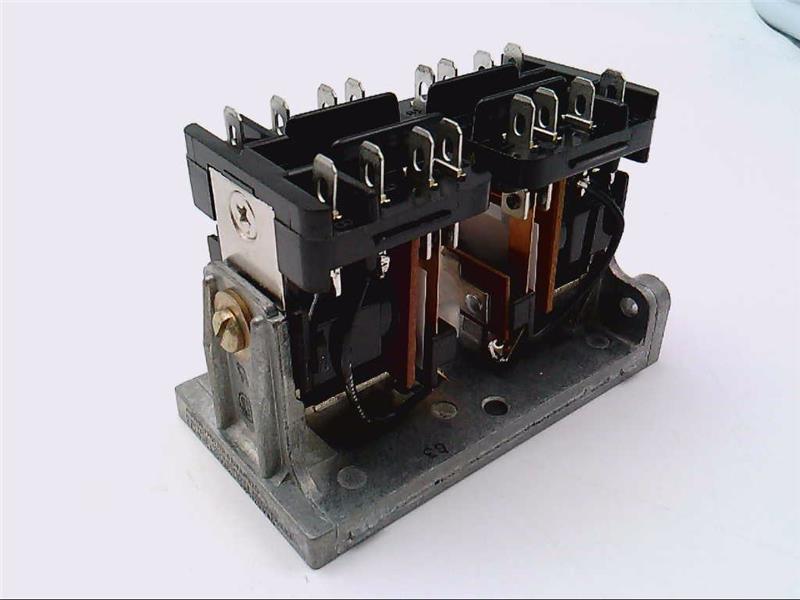 TE CONNECTIVITY KUB17A1J-120