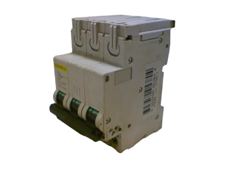 KQ10D363 by SCHNEIDER ELECTRIC