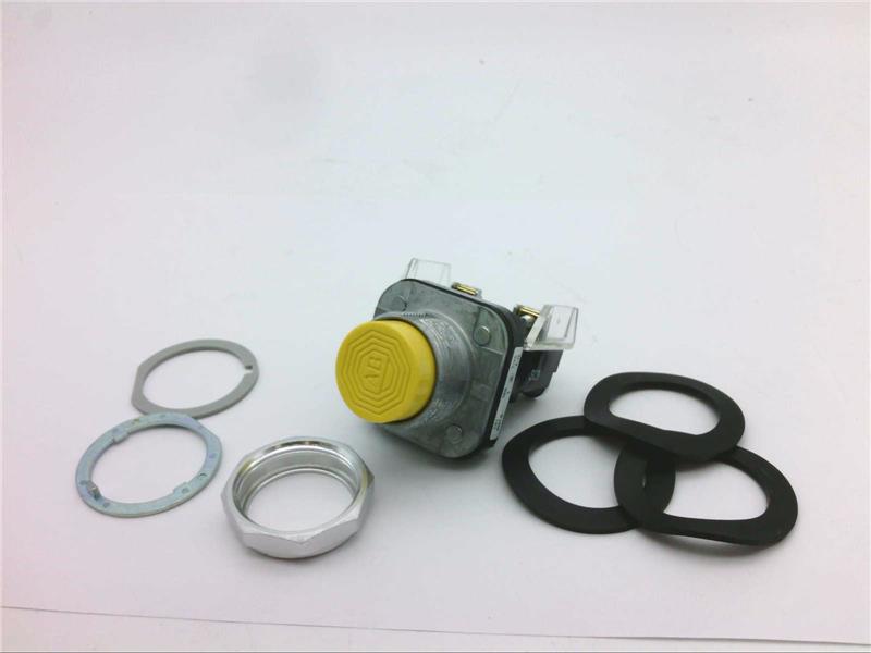 ALLEN BRADLEY 800T-B9D2