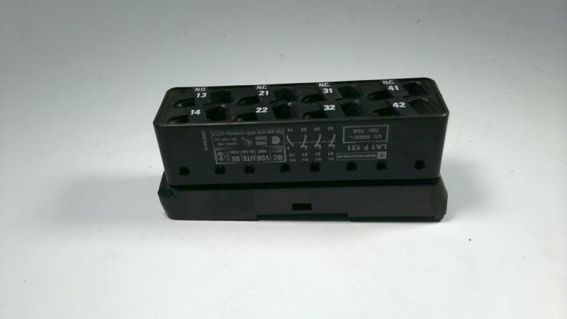 SCHNEIDER ELECTRIC LA1-F-131