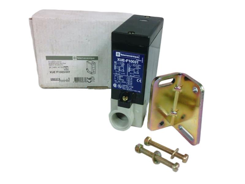 SCHNEIDER ELECTRIC XUE-F10031H7