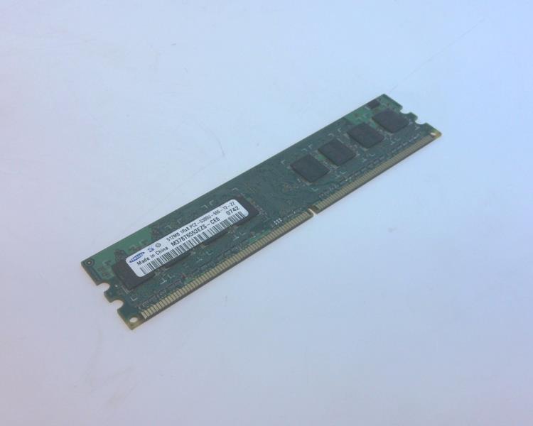 SAMSUNG M378T6553EZS-CE6